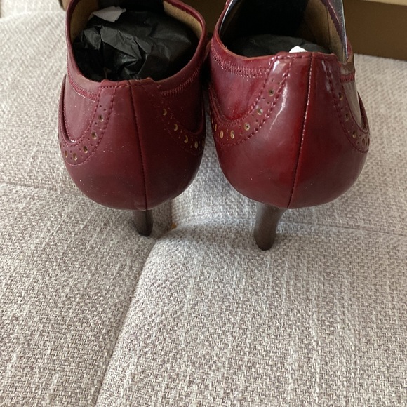 Franco Sarto L Deer Vino Patent Shoe - Picture 4 of 4